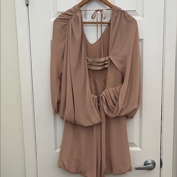 H&M Blush Pink Mini Dress Size 4 - Picture 2 of 7